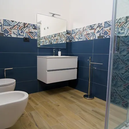 Blu * ヴィボ・バレンティア・マリーナ